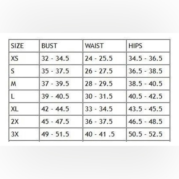 Nicolette Carlone Jezebel Heart & Dagger Sweater, Size M NWT - Picture 5 of 5